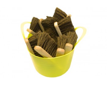 Bucket of 11 1/2in Bassine Bristle Hand Brushes